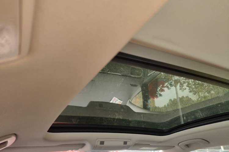 Used Volkswagen Golf Sportsvan 2018 230TSI Automatic Luxury Model