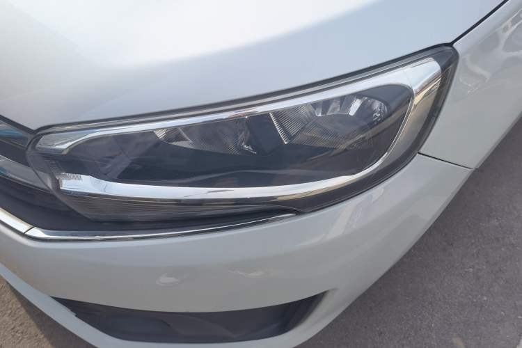 Used Citroen C4 Sega 2016 1.6L Automatic Comfort Model Left Front Headlight