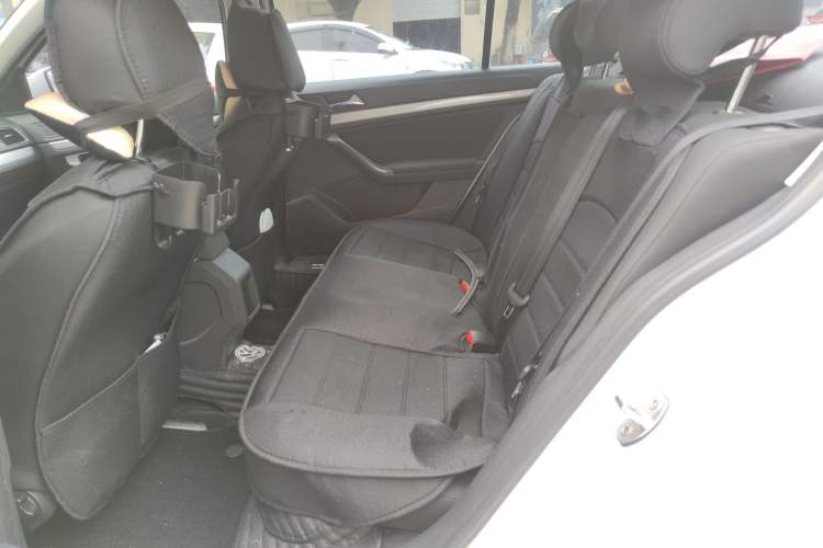 Used Volkswagen Lavida 2017 1.6L Automatic Fashion Edition