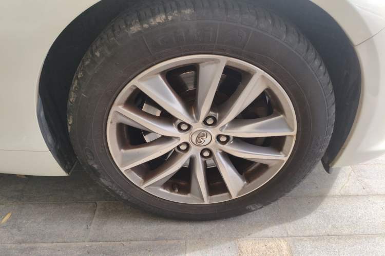 Used Infiniti Q50L 2016 2.0T Enjoyment Edition