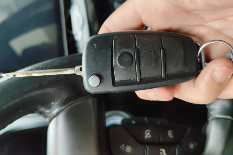 Used Chevrolet Captiva 2014 2.4L 4x4 Flagship Edition 7 Seats