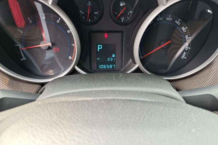 Used Chevrolet Cruze 2013 Hatchback 1.6L Automatic Luxury Model
