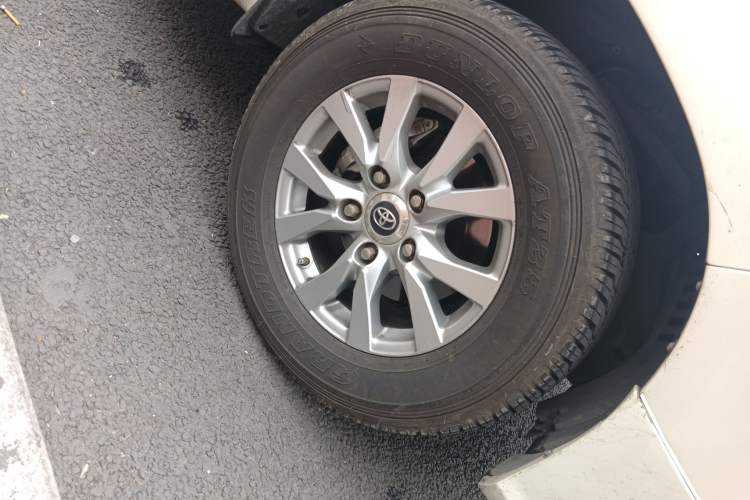 Used Toyota Land Cruiser 