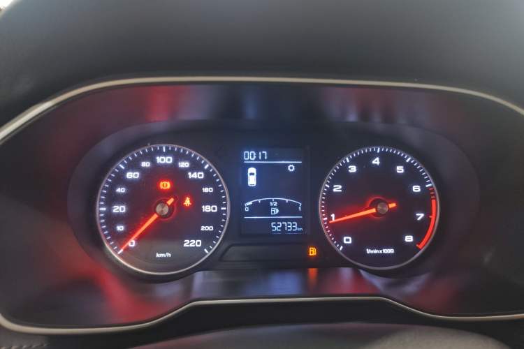 Used Roewe RX3 2020 1.6L Manual - Ultra-Fresh Entry Version
