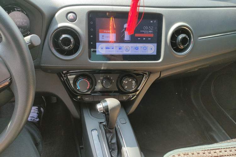 Used Honda XR-V 2015 1.5L LXi CVT Classic Edition
