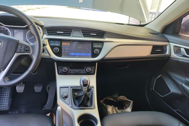 Used Geely Auto Emgrand GL 2017 1.3T Manual Elite Model
