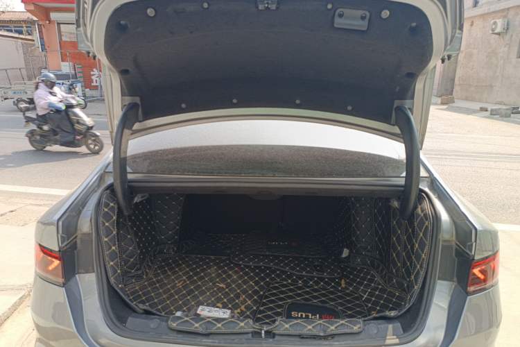 Used BYD Qin PLUS 2021 EV 500KM Premium Model
