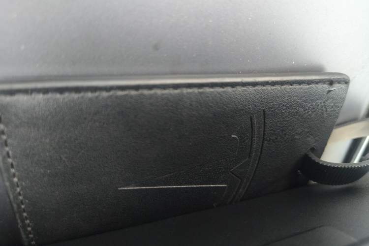 Used Tesla Model Y 2022 Long-Range All-Wheel-Drive Version
