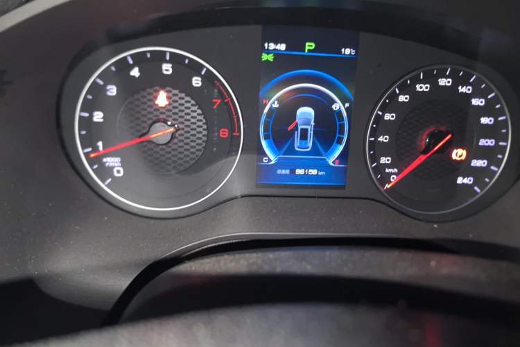 Used BYD Song 2019 1.5TI Automatic Smart Connect Luxurious Edition Odometer Close Up