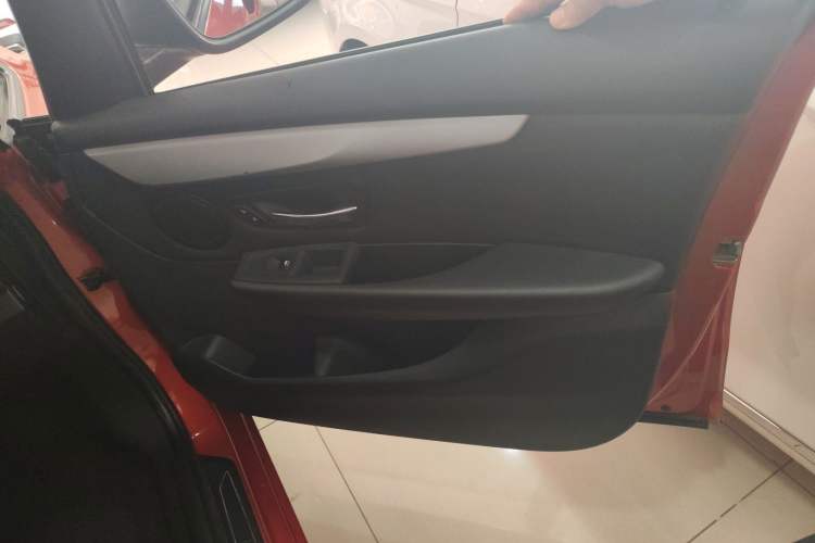 Used BMW 2 Series Active Tourer 2016 218i Fashion Model
