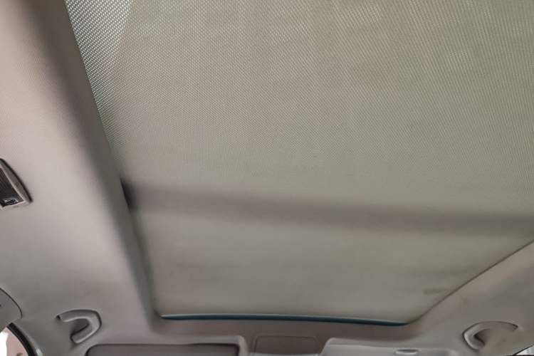 Used Volkswagen Tiguan 2015 1.8TSI Automatic Two-Wheel Drive Luxury Model Headliner