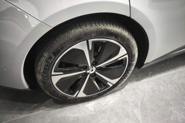 Used Nio ET5T 2024 75kWh Touring