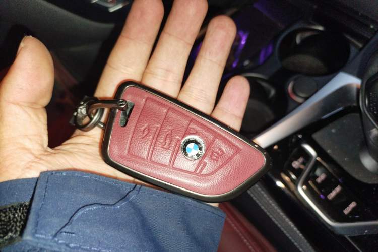 Used BMW 5 Series 2022 Second Facelift 530Li Leading Edition M Sport Package Vehicle Key