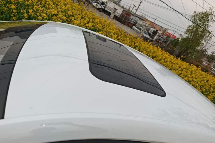 Used Roewe i5 2021 1.5L CVT Diamond Edition
