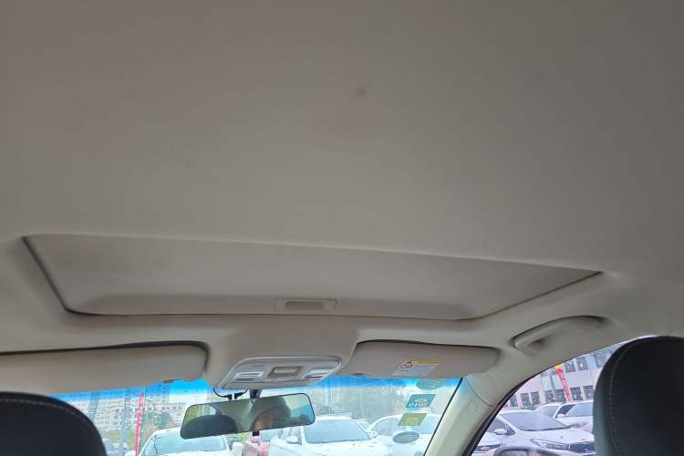 Used Geely Auto Emgrand GL 2017 1.8L Manual Elite Model
