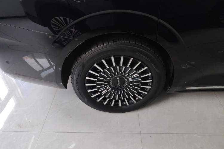 Used Zeekr 009 2024 Six-Seat Executive Version 4WD 140 kWh
