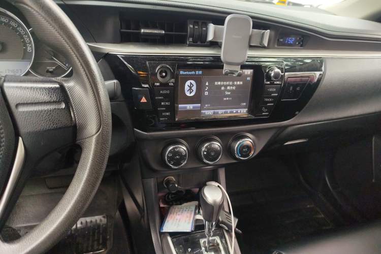 Used Toyota Levin 2014 1.6G CVT Elite Edition Audio And AC Panel