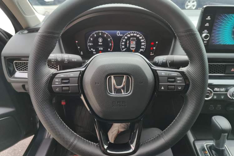 Used Honda Civic 2022 240TURBO CVT Dynamic Edition
