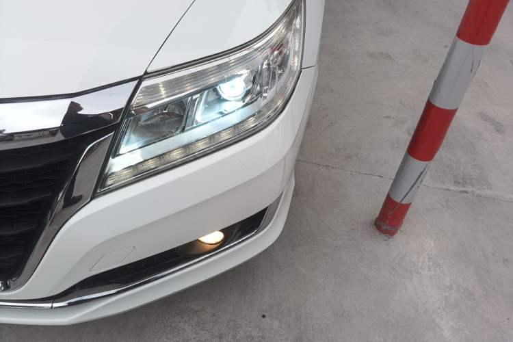 Used Honda Crider 2016 1.8L CVT Comfort Version Left Front Headlight