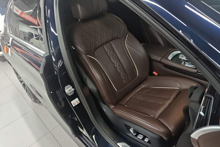 Used BMW 7 Series 2021 730Li M Sport Package