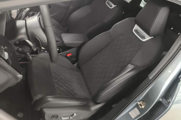 Used Audi Q4 e-tron 2022 50 e-tron quattro Visionary Edition