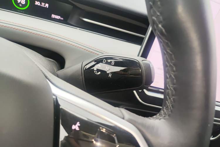 Used Volkswagen ID.7 VIZZION 2024 AIR model Gear Lever