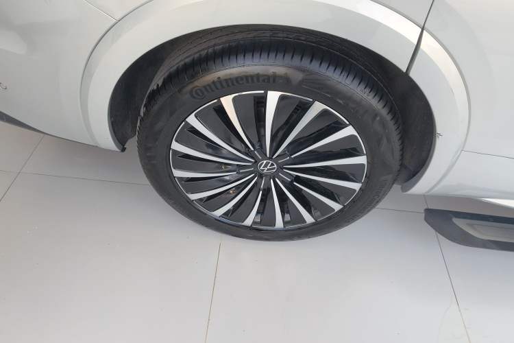 Used Volkswagen Viloran 2022 380TSI Prestige Edition