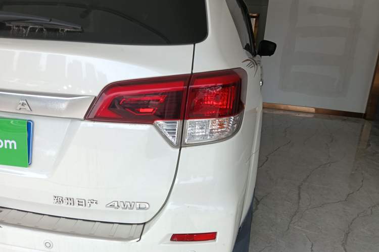 Used Nissan Terra 2020 2.5L XL Upper 4WD Automatic Four-Wheel Drive Luxury Edition Right Rear Taillight