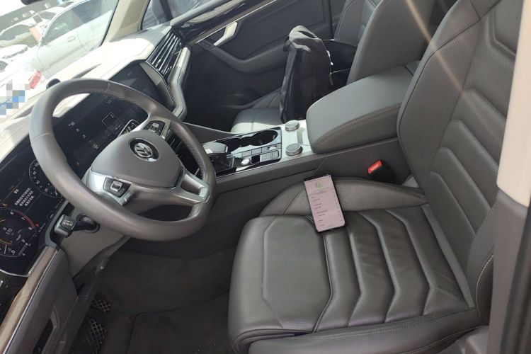 Used Volkswagen Touareg 2020 3.0 TSI Luxury Edition China VI