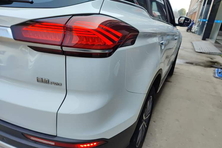 Used Geely Auto Emgrand X7 Sport 2020 1.8TD DCT Smart Connect PRO Right Rear Taillight