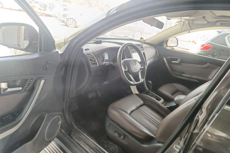 Used Land X5 2016 Plus 1.5T CVT Leading Edition
