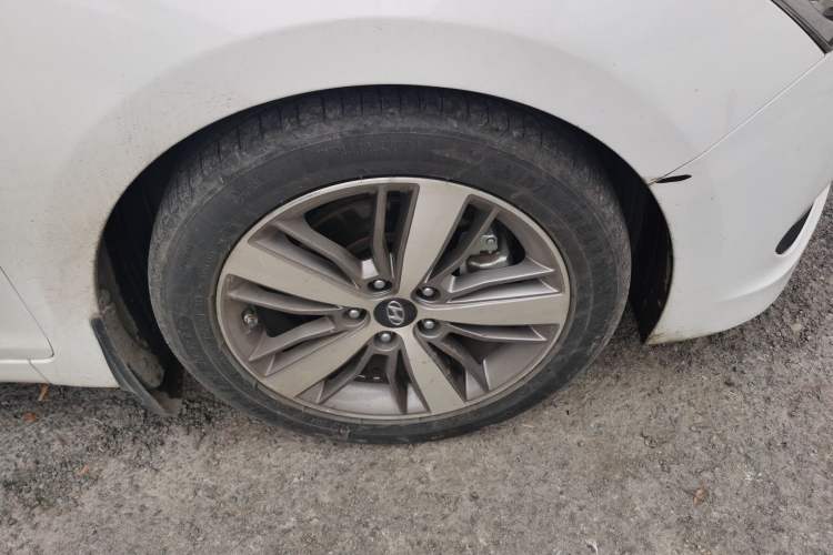 Used Hyundai Mistra 2016 1.6T Automatic Flagship TOP Model
