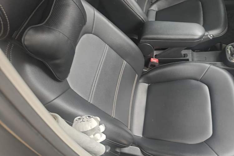 Used Volkswagen Jetta 2015 Value Edition 1.6L Automatic Comfort Version

