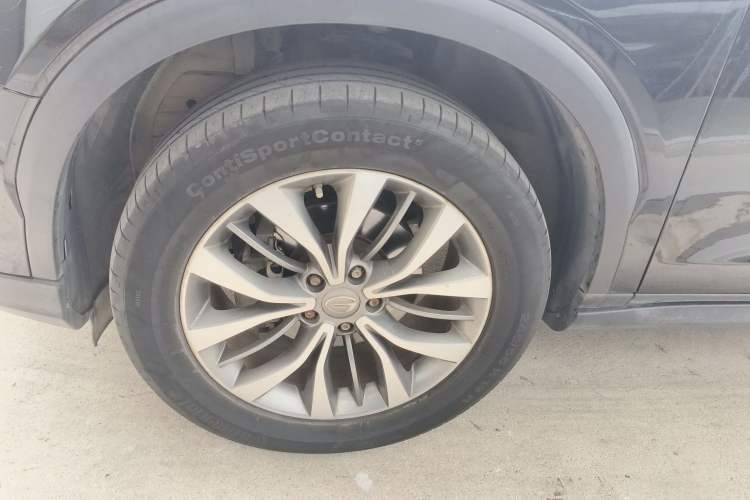 Used GAC Trumpchi GS8 2017 320T Two-Wheel Drive Luxury Smart Connectivity Version (7 Seats) Left Front Wheel Hub