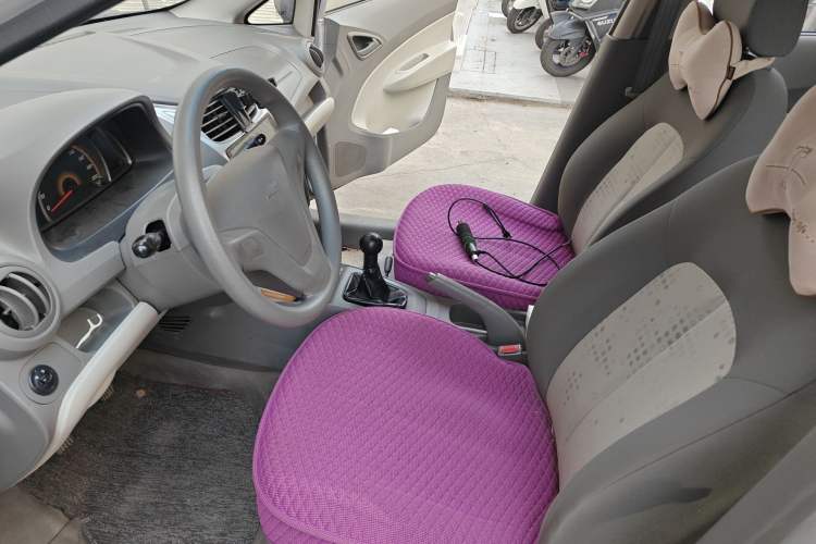 Used Chevrolet Sail 2010 Sedan 1.2L Manual Fashion Edition
