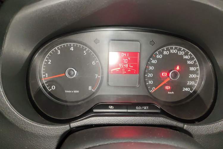 Used Volkswagen Polo 2011 1.4L Manual ZhiShang Edition Instrument Cluster