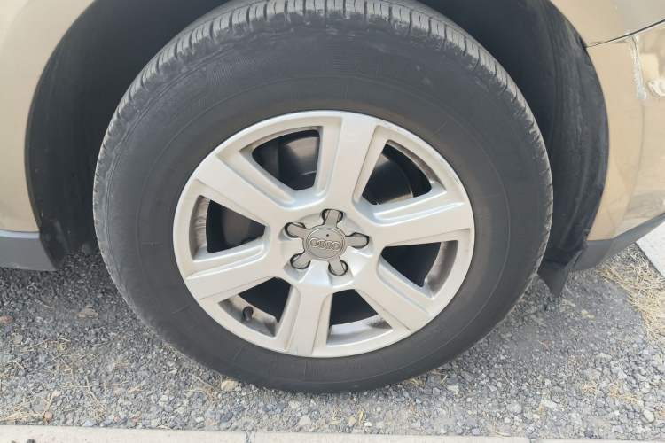 Used Audi Q5 2012 2.0TFSI Trendy Edition Right Front Wheel Hub