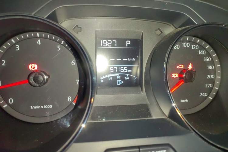 Used Volkswagen Bora 2014 1.6L Automatic Fashion Model