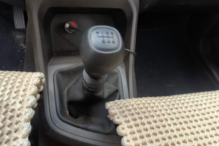 Used Wuling Hongguang V 2021 1.5L Jingqu Version LAR
