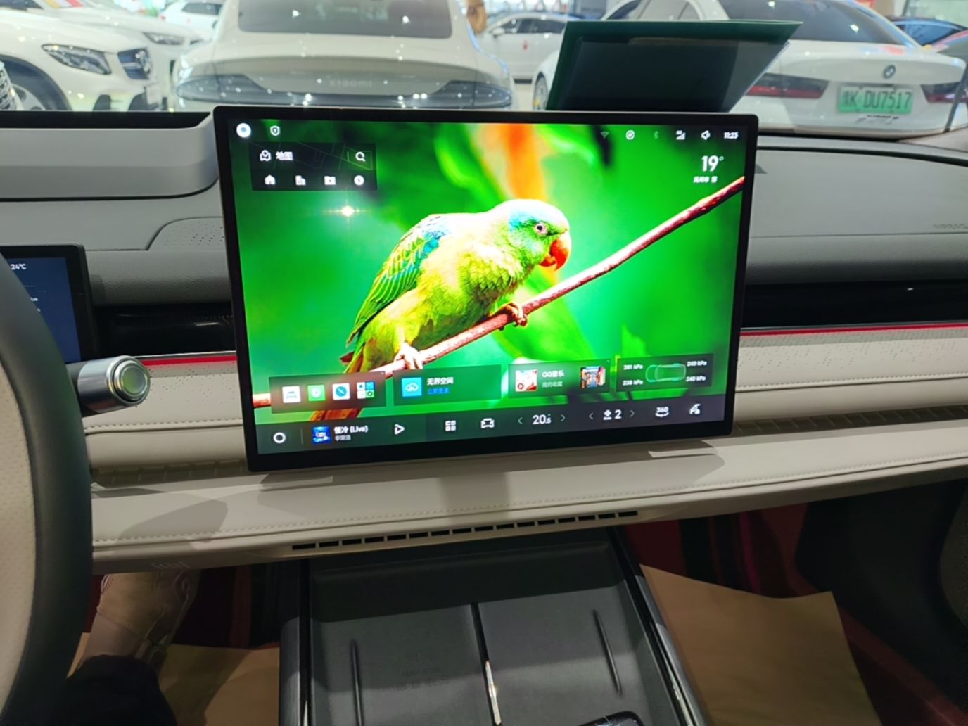 Geely Galaxy 8 2025 130km EM-P Starship Edition — снимка 15