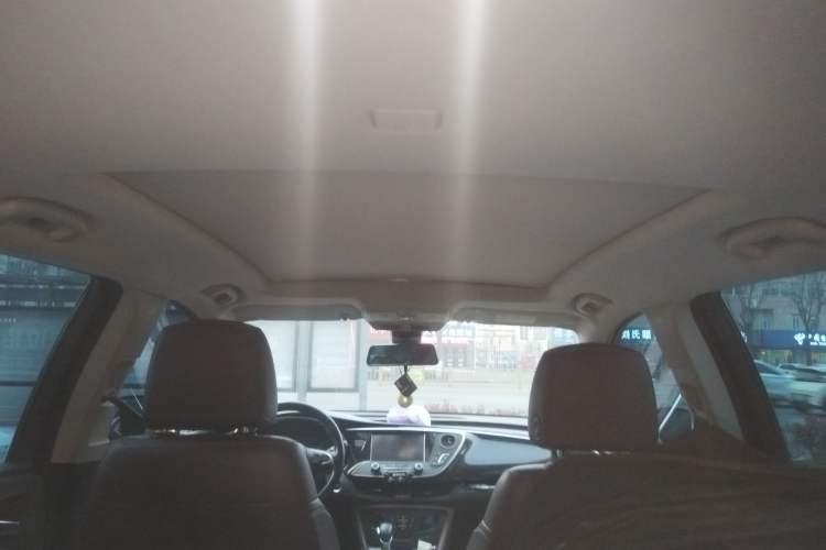 Used Buick Envision 2018 28T Four-Wheel Drive Luxury Model
