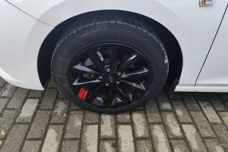 Used Chevrolet Cruze 2018 Redline 320 Automatic Xuanfeng Urban Edition Left Front Wheel Hub