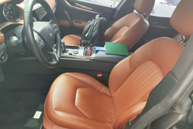 Used Maserati Ghibli 2022 2.0T GT Sharp Edition Left Front Seat