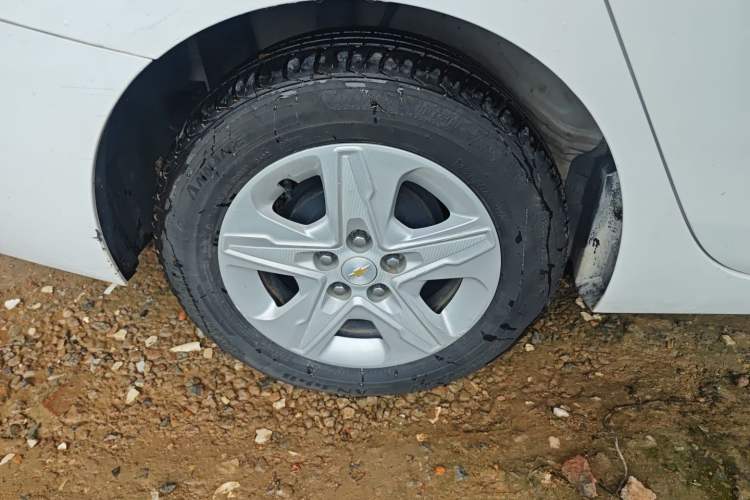 Used Chevrolet Cavalier 2019 320 Automatic Enjoyment with Sunroof