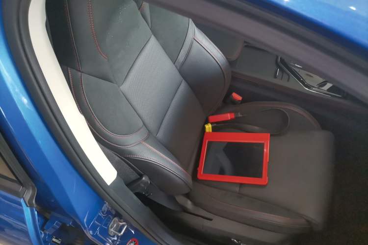 Used Lynk & Co 02 2019 High-Energy Edition 2.0T Automatic Two-Wheel Drive Pro Version China VI Standard