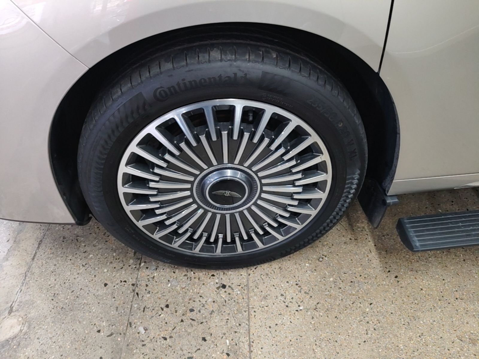 Geely Galaxy V900 2026 Model Jin Hui Collection Edition — снимка 10