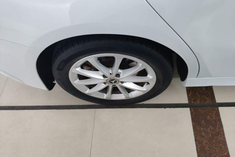 Used Mercedes-Benz A-Class 2021 A 200 L Sport Sedan Fashion Model