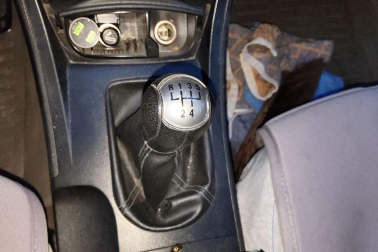 Used Bestune B50 2012 1.6L manual fashion version