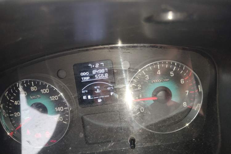 Used Jinbei New Hiace X30L 2018 1.5L Box Truck Wealth Edition DLCG14