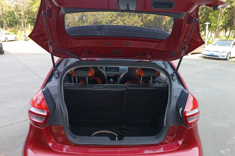 Used Geely Auto Vision X1 2017 1.3L Automatic Player Edition